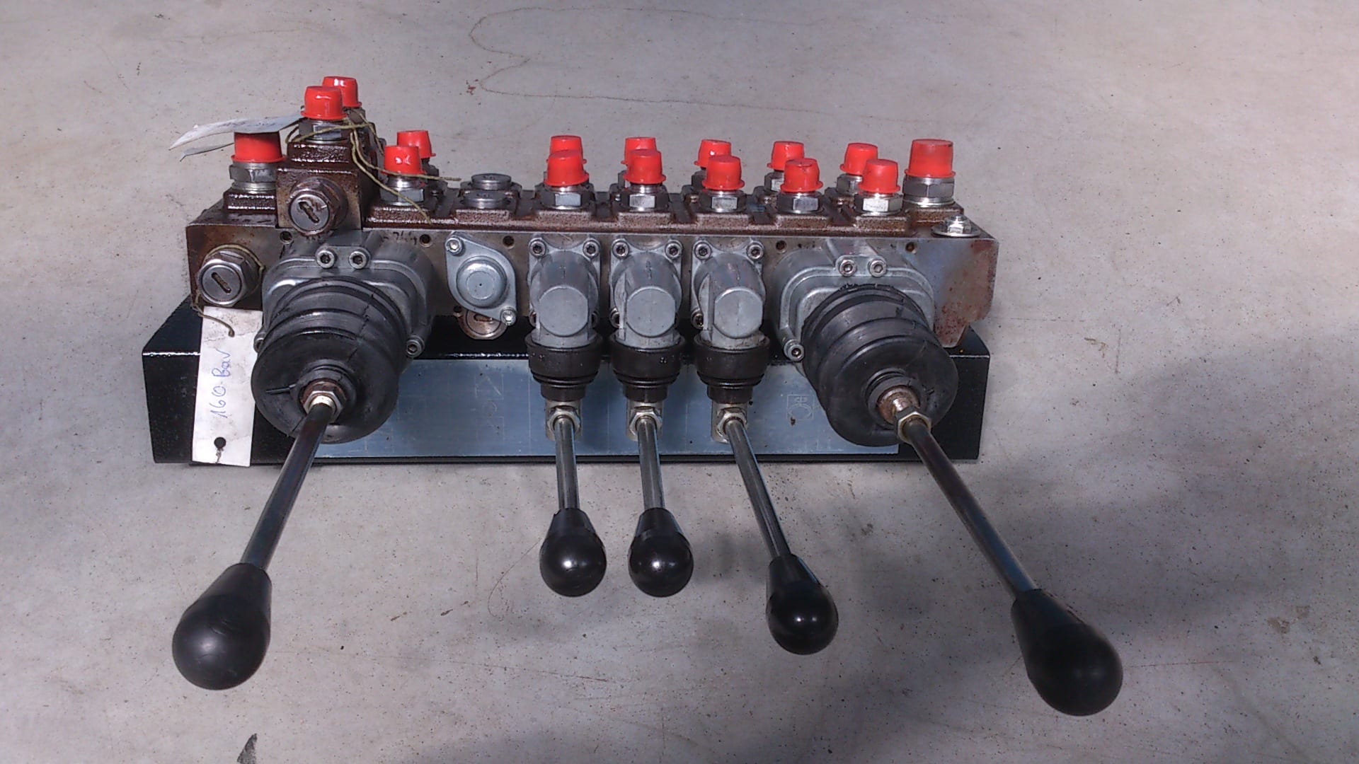 Rozdzielacze hydrauliczne